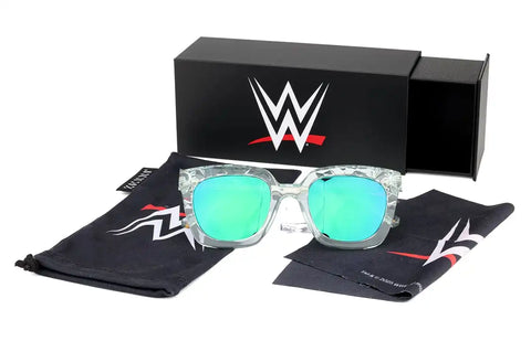 Mint WWE Chelsea Green Headliner #1134924